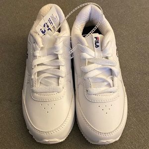 New Fila Kids White Low Top Sneakers Youth Size:1